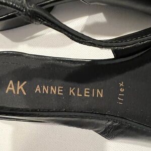 Anne Klein Black Chanel looking Strappy Heeled Sandals